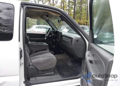 2006 Chevrolet Silverado 1500 Lt1 z USA, uszkodzony, nr VIN 1GCEC19V66Z170918